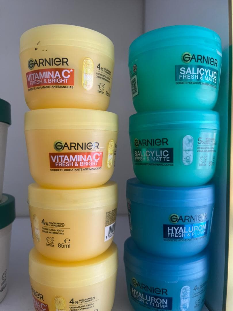 Garnier SkinActive Vitamine C Fresh & Bright crème ultra-légère anti-taches, pot 85 ml